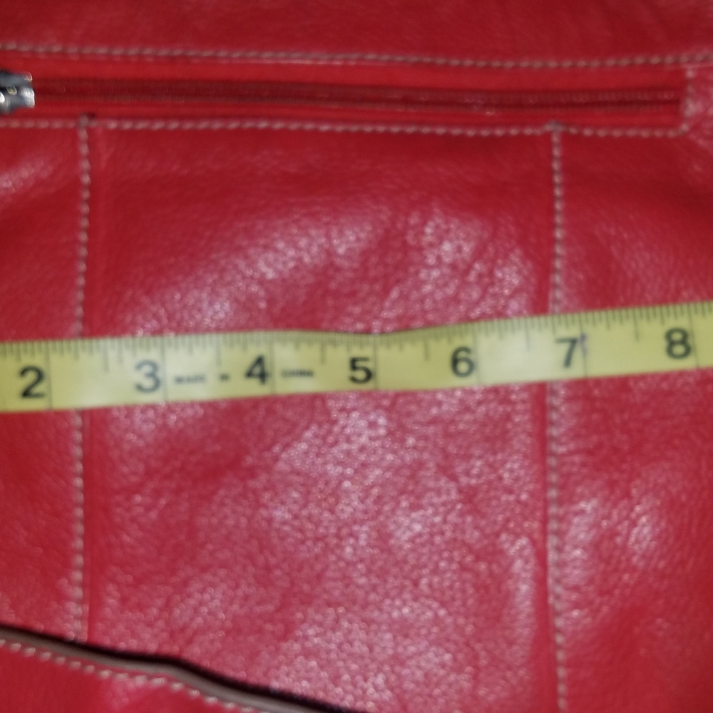 👜Crossbody👜 - Picture 4 of 6
